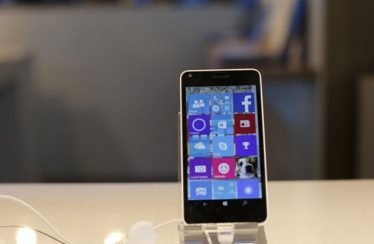 Windows Phone i1810 Review